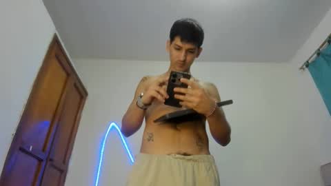 itgram pezlo josue online show from January 7, 5:29 pm