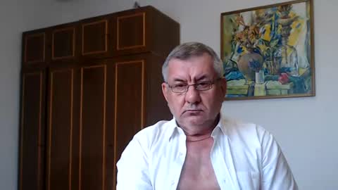 Macho online show from July 11, 1:02 pm