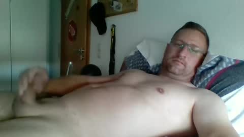 Snapshot of maddin8891 chatting on September 17, 3:57 pm Maddin online show from September 17, 3:57 pm