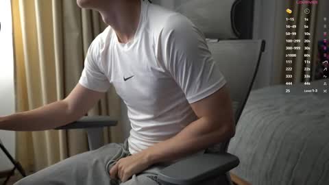 Mike XMaestro 3369 online show from February 12, 3:07 pm