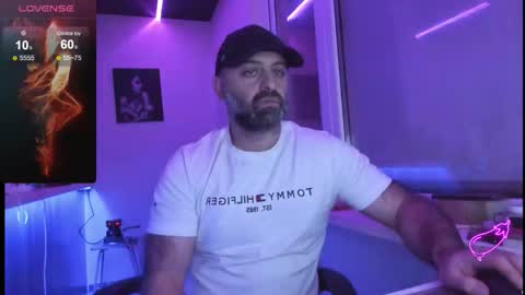 Magabear online show from November 19, 3:17 am