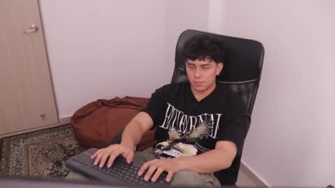 Tony Hoffa online show from November 15, 4:31 pm