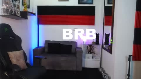 If you want me to use the Lovense please let me know  --    online show from April 16, 9:39 pm