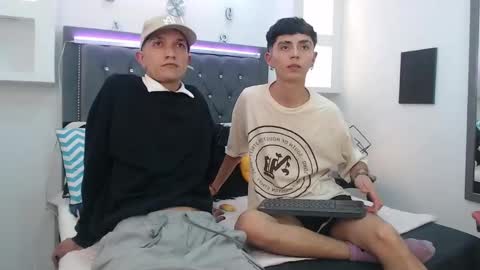 Maiky Cooper online show from March 10, 4:28 am