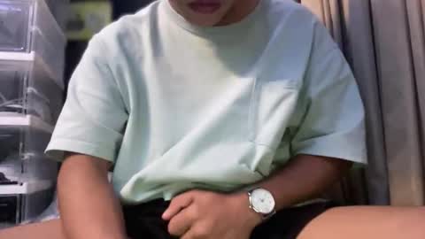 makeyoumineee online show from April 12, 10:38 am