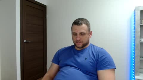 malchyshka online show from March 4, 7:43 pm