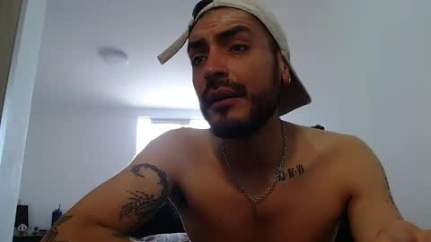 malek_xarx online show from May 21, 3:38 pm