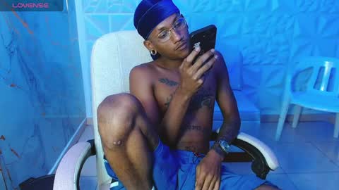 man_sant11 online show from April 8, 6:16 pm