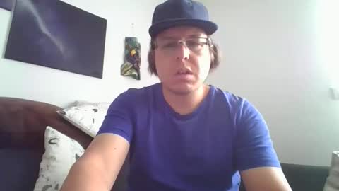 manncr online show from May 5, 10:06 am