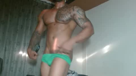 Manolo online show from February 23, 9:49 pm