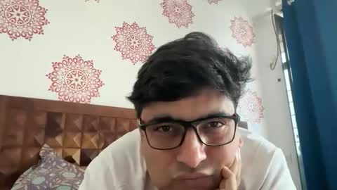 sexy boy online show from April 25, 8:17 am