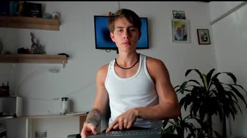 manucute 23  online show from February 27, 7:57 pm