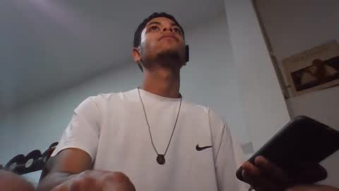 Snapshot of manuel444rl chatting on October 19, 11:30 pm Manuel RL online show from October 19, 11:30 pm
