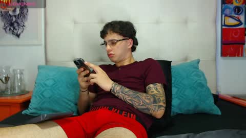 Manuel online show from March 25, 5:55 am