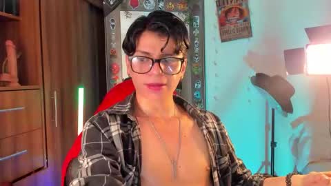 mar_alexis online show from December 18, 8:21 am