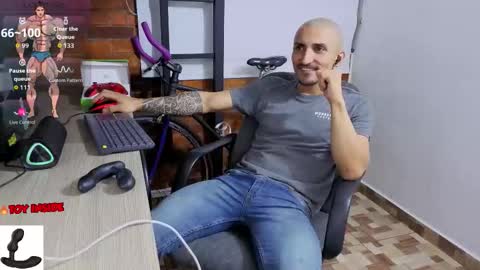 Marck  Independent model  online show from February 10, 4:39 am