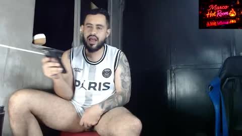marco_aure online show from May 25, 1:23 am