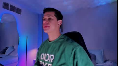 Marco Sullivan online show from November 12, 1:17 pm