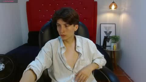 marcoviolet online show from June 1, 7:36 pm