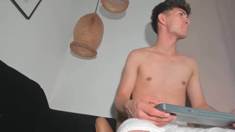 marcus_fire online show from December 31, 5:33 am