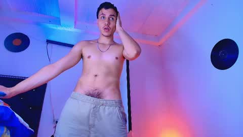 Marcus hanks1 online show from June 3, 1:07 am