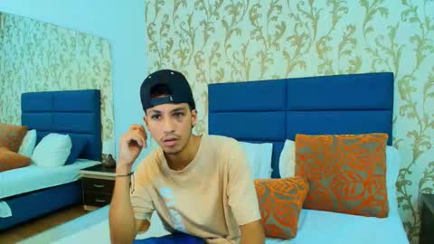 marcus_jeron online show from October 28, 10:12 pm