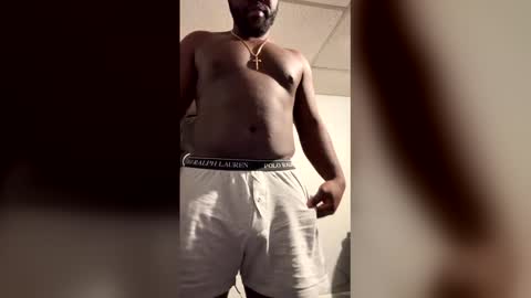 marcuslouis18 online show from March 12, 11:40 am