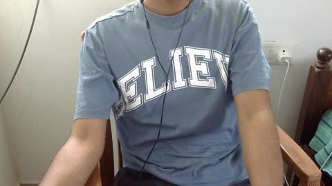 The SHY UncutBoy online show from April 4, 5:04 am