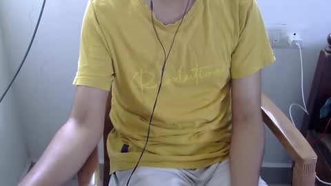 The SHY UncutBoy online show from April 14, 5:07 am