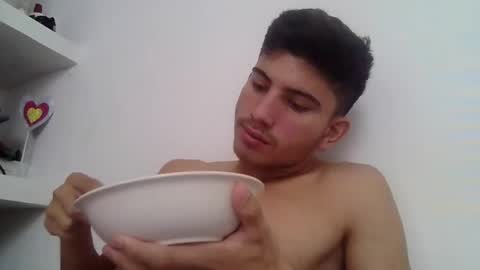 mariobrosss517470 online show from December 2, 2:28 pm