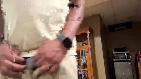 MARIOLUIGIHOT online show from April 18, 2:02 am