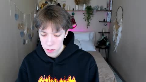 Mark online show from January 10, 3:38 pm