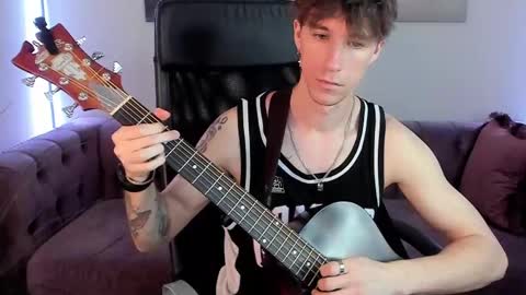 mark_caron online show from June 3, 2:33 pm