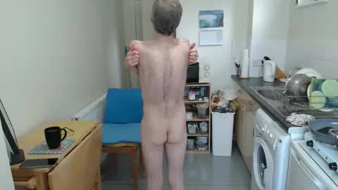 mark_islington online show from October 20, 3:38 pm