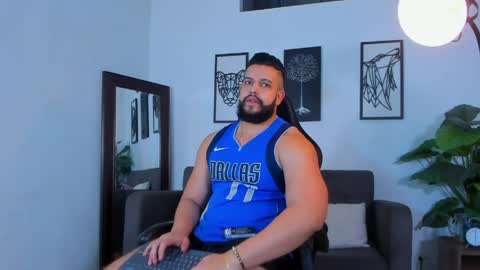 mark_x23 online show from April 19, 2:22 am