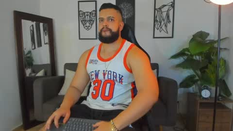 mark_x23 online show from April 17, 4:26 am