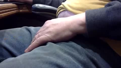 markpanier online show from December 20, 2:07 am