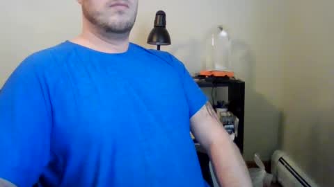 markus27252 online show from March 7, 6:33 pm