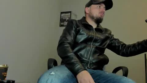 MARK online show from December 2, 6:33 pm