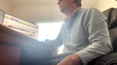 marky0029 online show from March 24, 9:41 pm