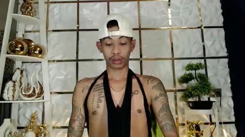 marlmoreno10 online show from January 8, 3:12 am