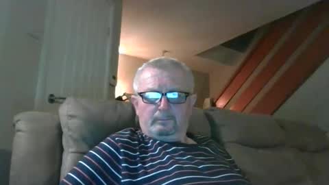 Snapshot of marrrrc chatting on October 5, 8:46 pm marrrrc online show from October 5, 8:46 pm