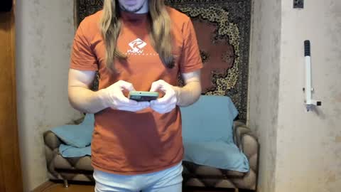 Alan online show from January 12, 4:40 pm