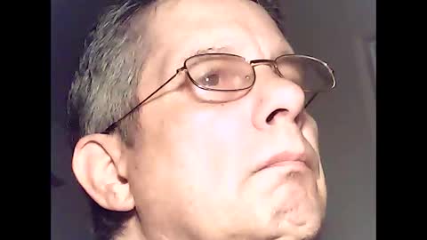 marty online show from April 8, 3:40 am