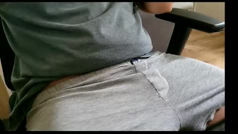 Snapshot of marv0001 chatting on October 1, 1:37 pm marv0001 online show from October 1, 1:37 pm