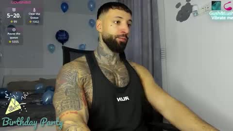masculineguy69 online show from November 29, 8:38 am