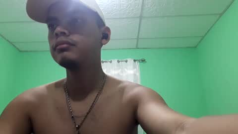 Max online show from February 16, 10:43 pm