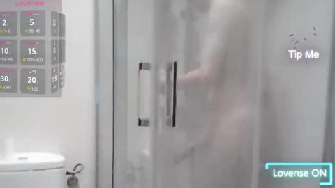 greenhot2 online show from March 11, 12:50 pm