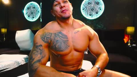 massimowalton2 online show from September 23, 12:59 pm