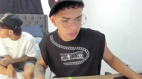 master_boy28 online show from October 23, 1:09 am